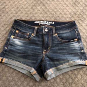 American Eagle shorts size 2